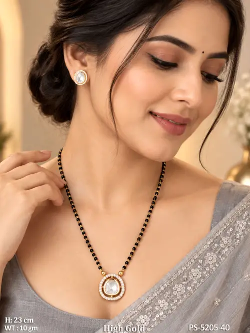 Oval Stone-Studded Pendant Set for Women