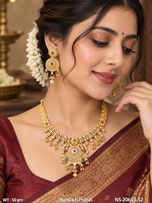 Antique Stone-Studded Necklace Set in Rajwadi Finish — video