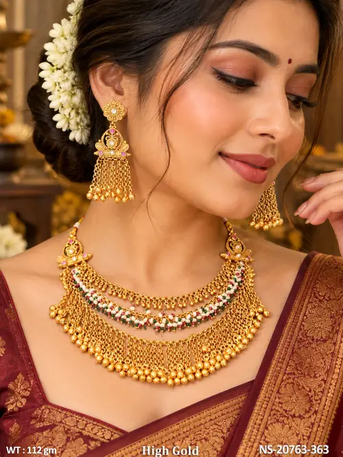 Classic Short Antique Necklace Set with Stone Work