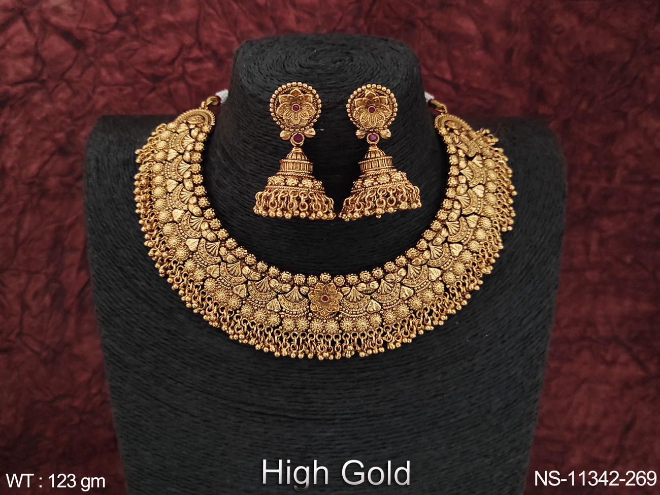 Traditional gold set on sale design