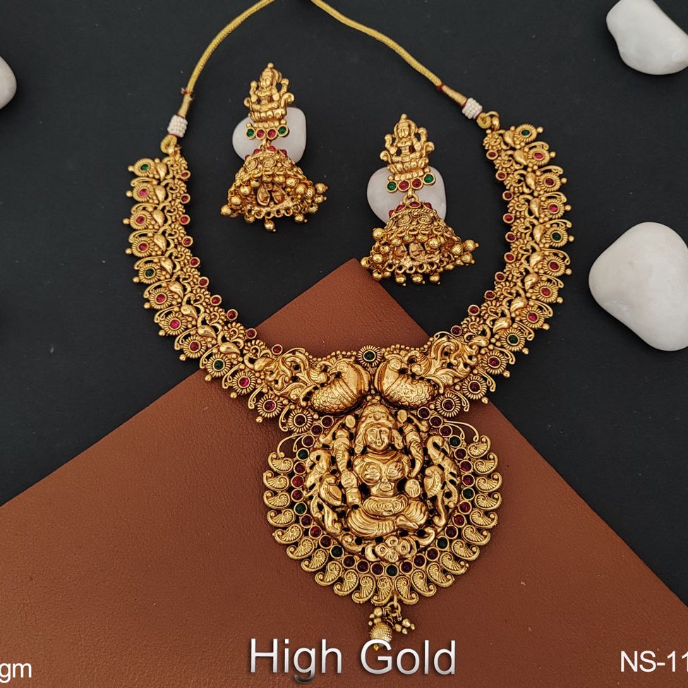 Beautiful Design Fancy Style Temple Jewelry Matte Gold Polish Designer Wear Long  Necklace Set at Rs 2428/piece, Temple Necklace in Mumbai